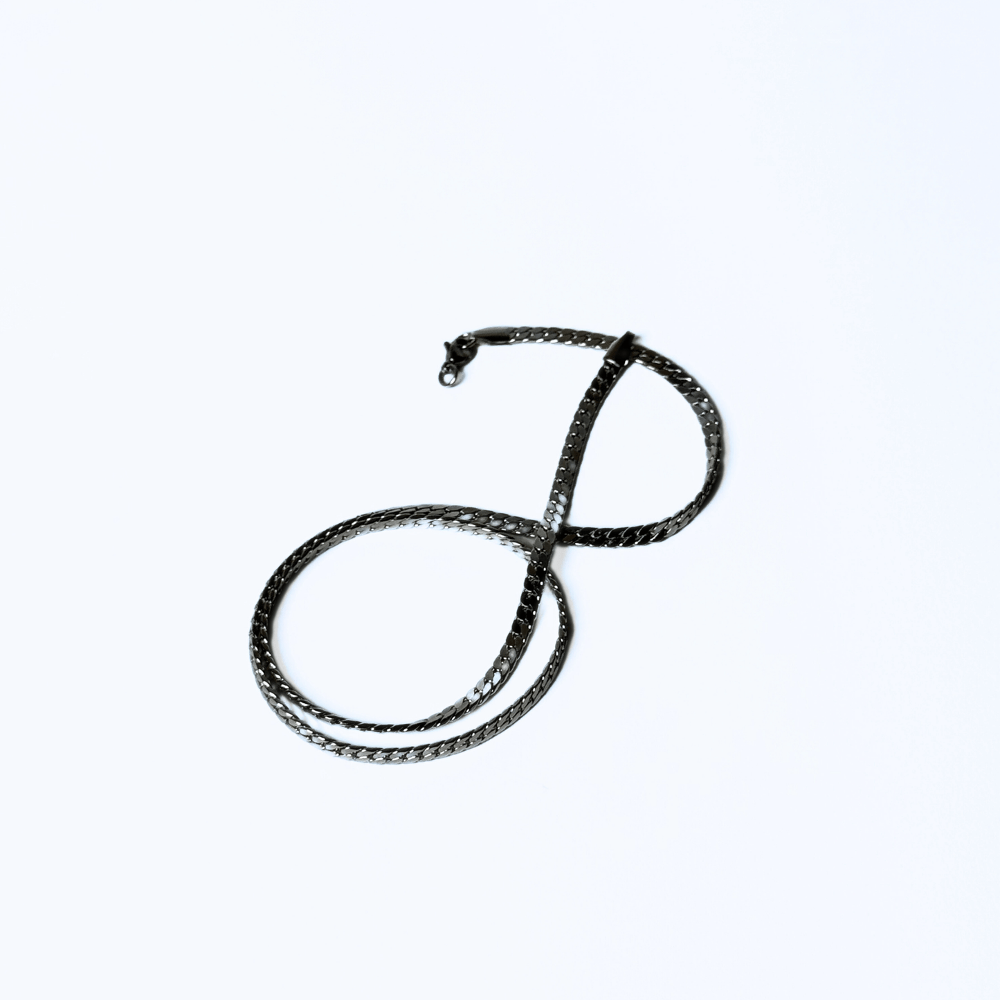 Premium Stainless Steel Chain for Men & Women – Rust‑Free Daily Wear (COD Pakistan)